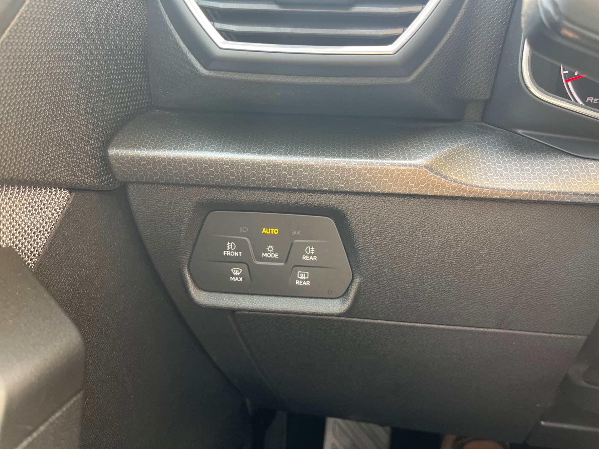 SEAT Leon  2.0 TDI 85kW SS Style Go