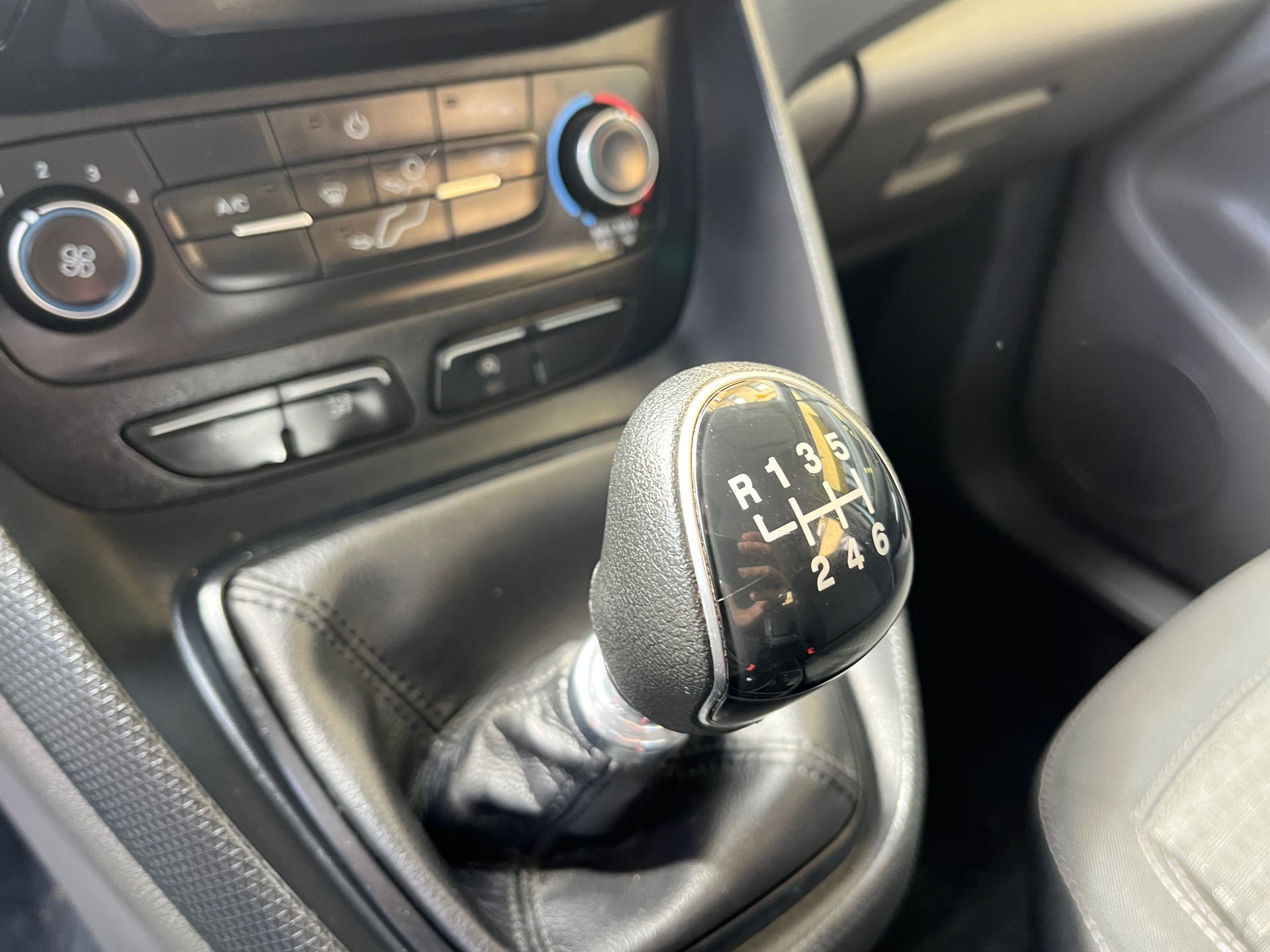 Ford Tourneo Connect