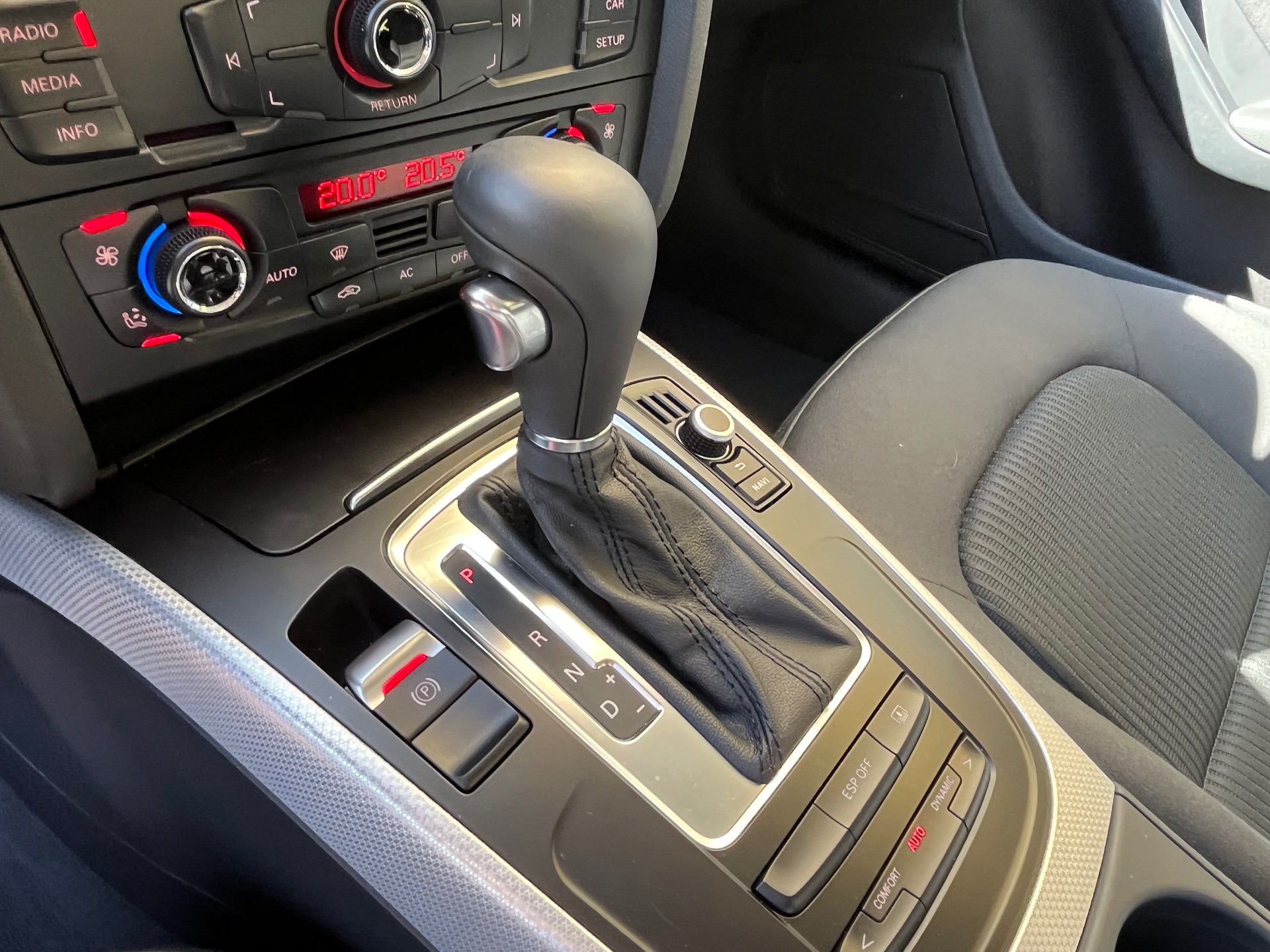 Audi A4 3.2 V6 FSI Quattro Tiptronic Top