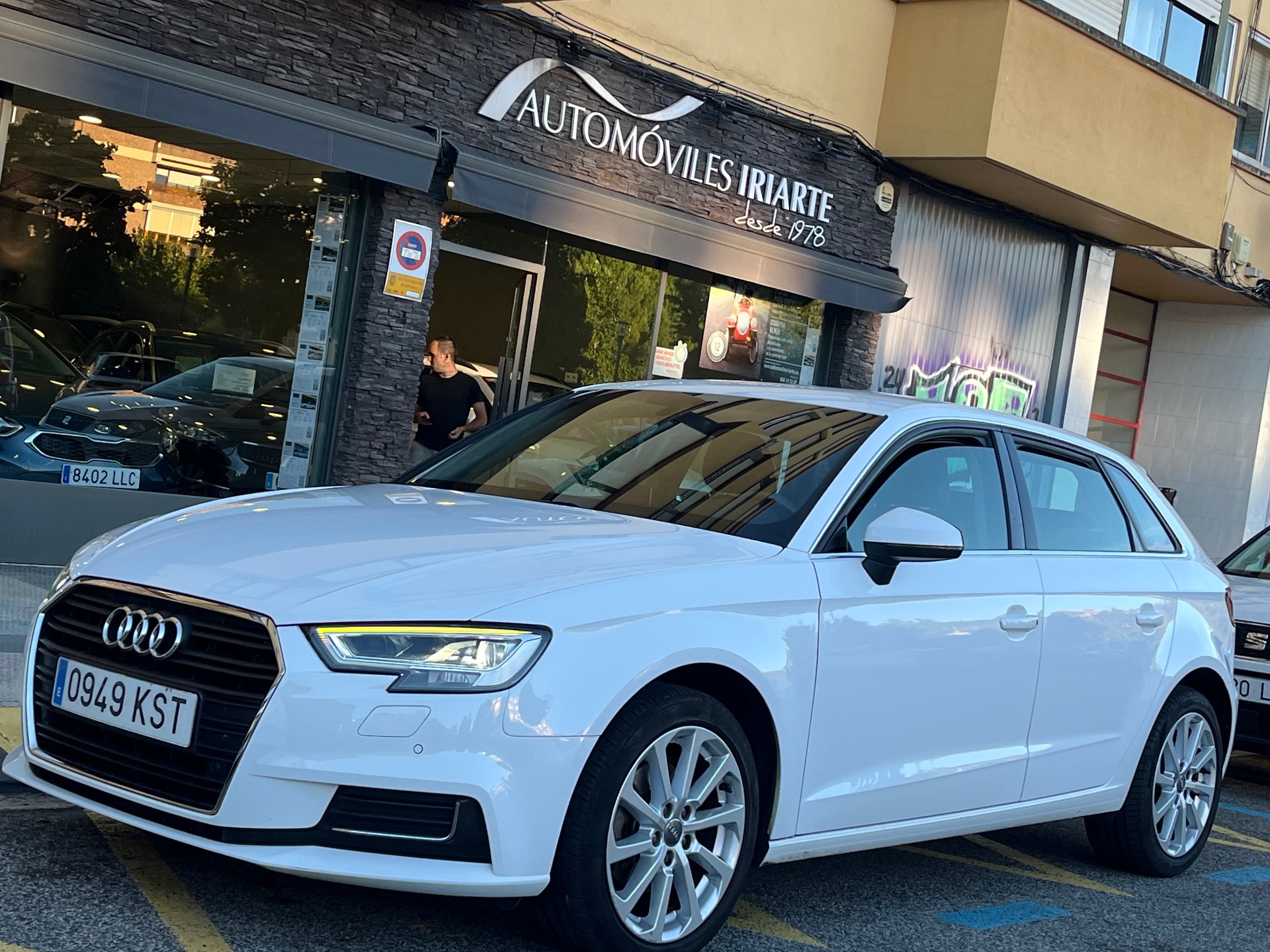 Audi A3  1.6 TDI STRONIC AMBITION