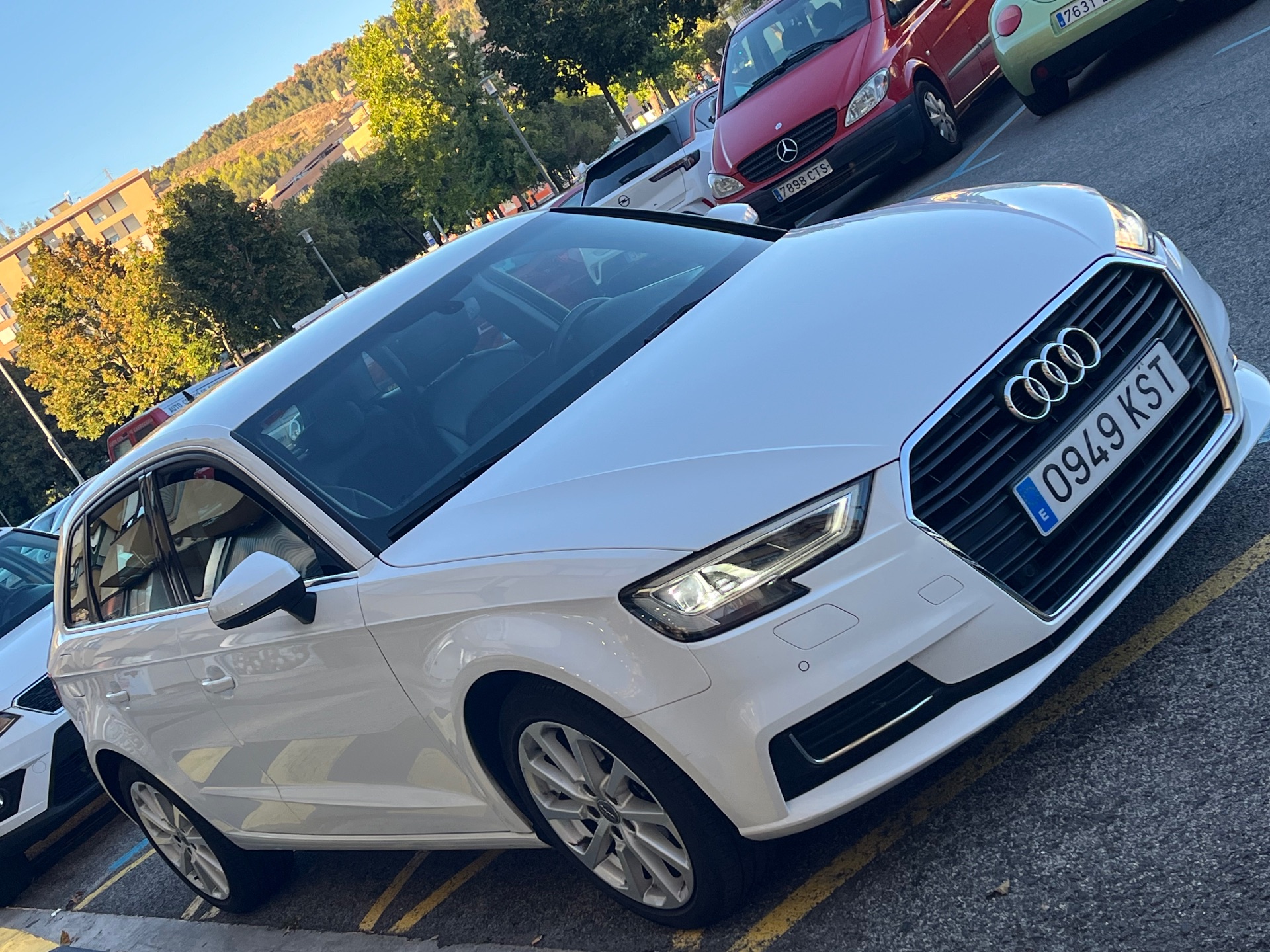 Audi A3  1.6 TDI STRONIC AMBITION
