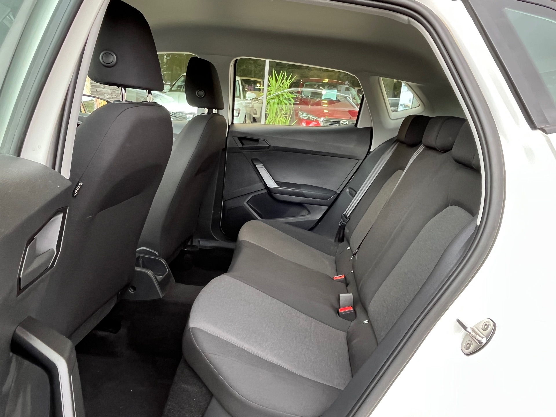 SEAT Ibiza  tsi 80cv
