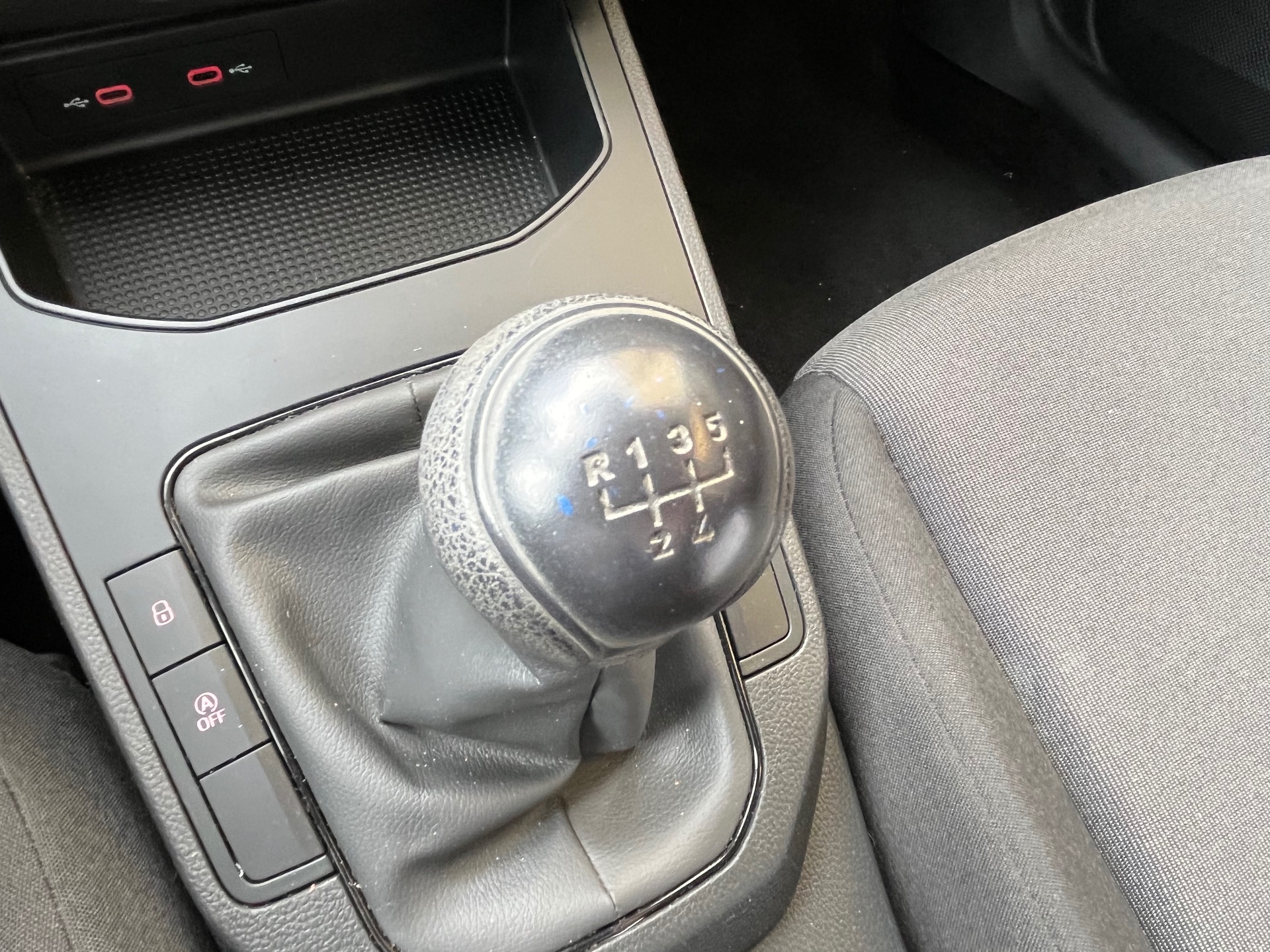 SEAT Ibiza  tsi 80cv