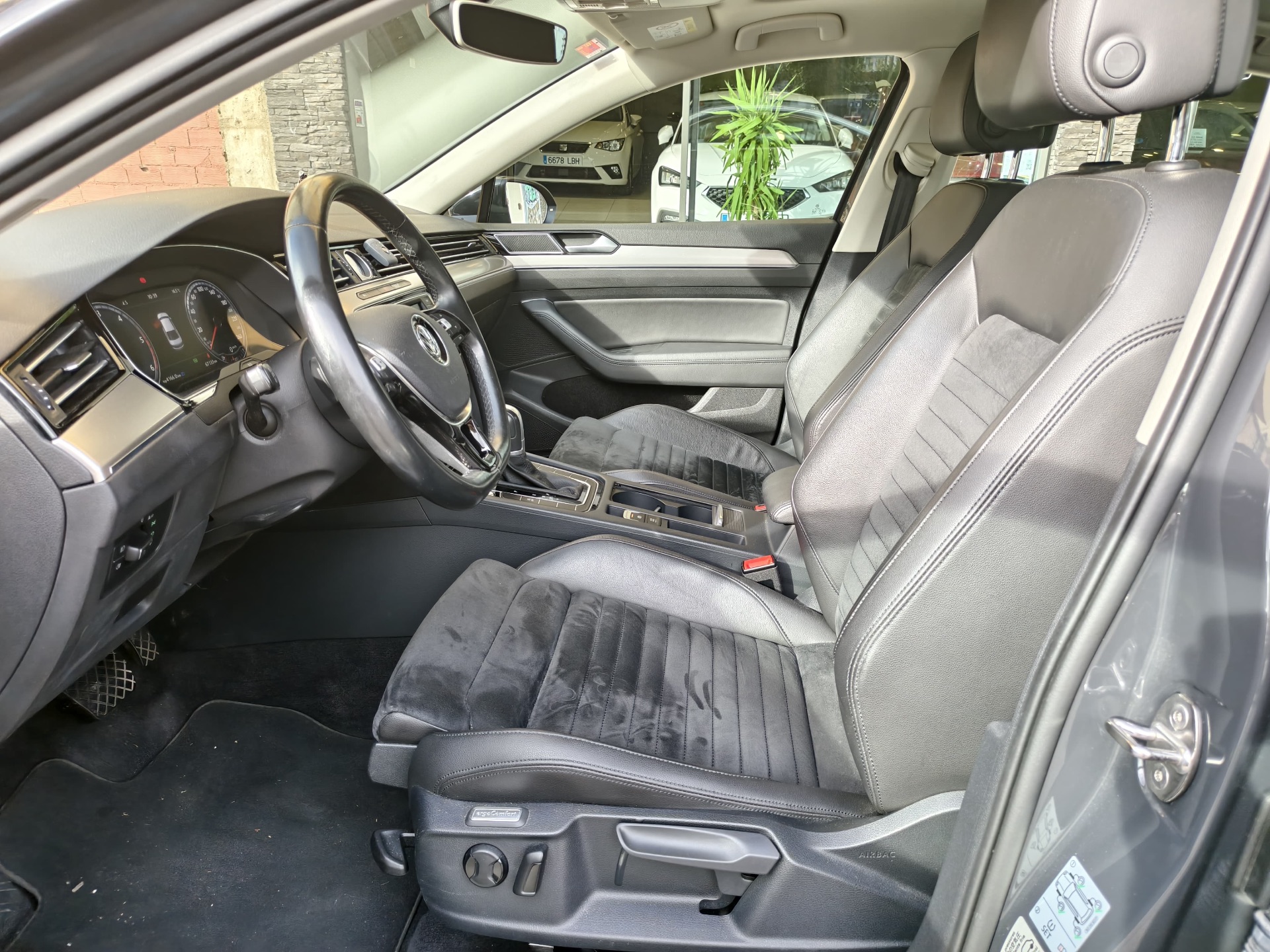 Volkswagen Passat 2.0 TDI DSG Highline BMT