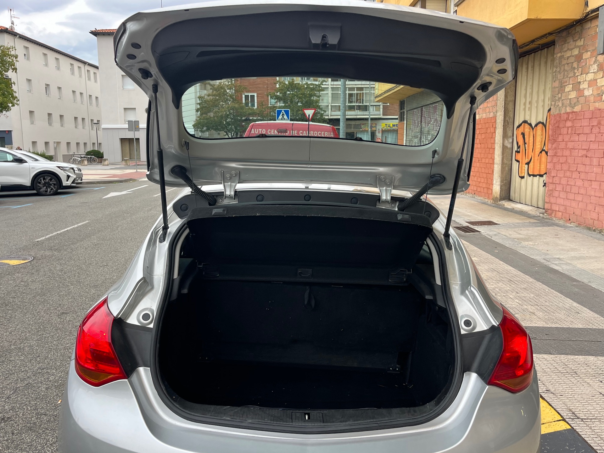 Opel Astra 1.6 115 CV ST Elective Fleet