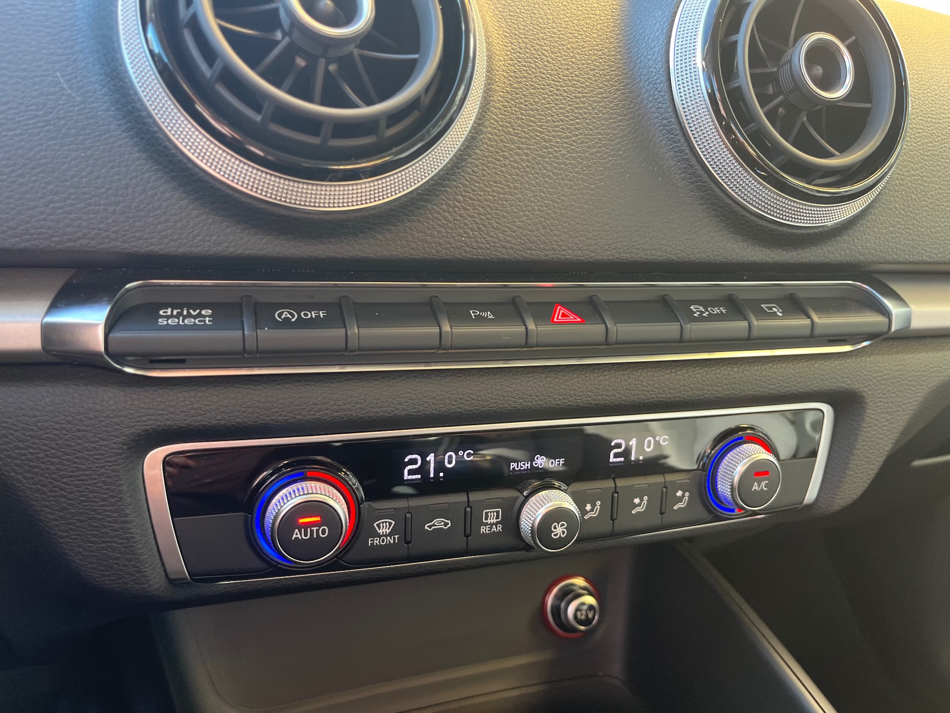 Audi A3 Sedan 2.0 TDI Ambition