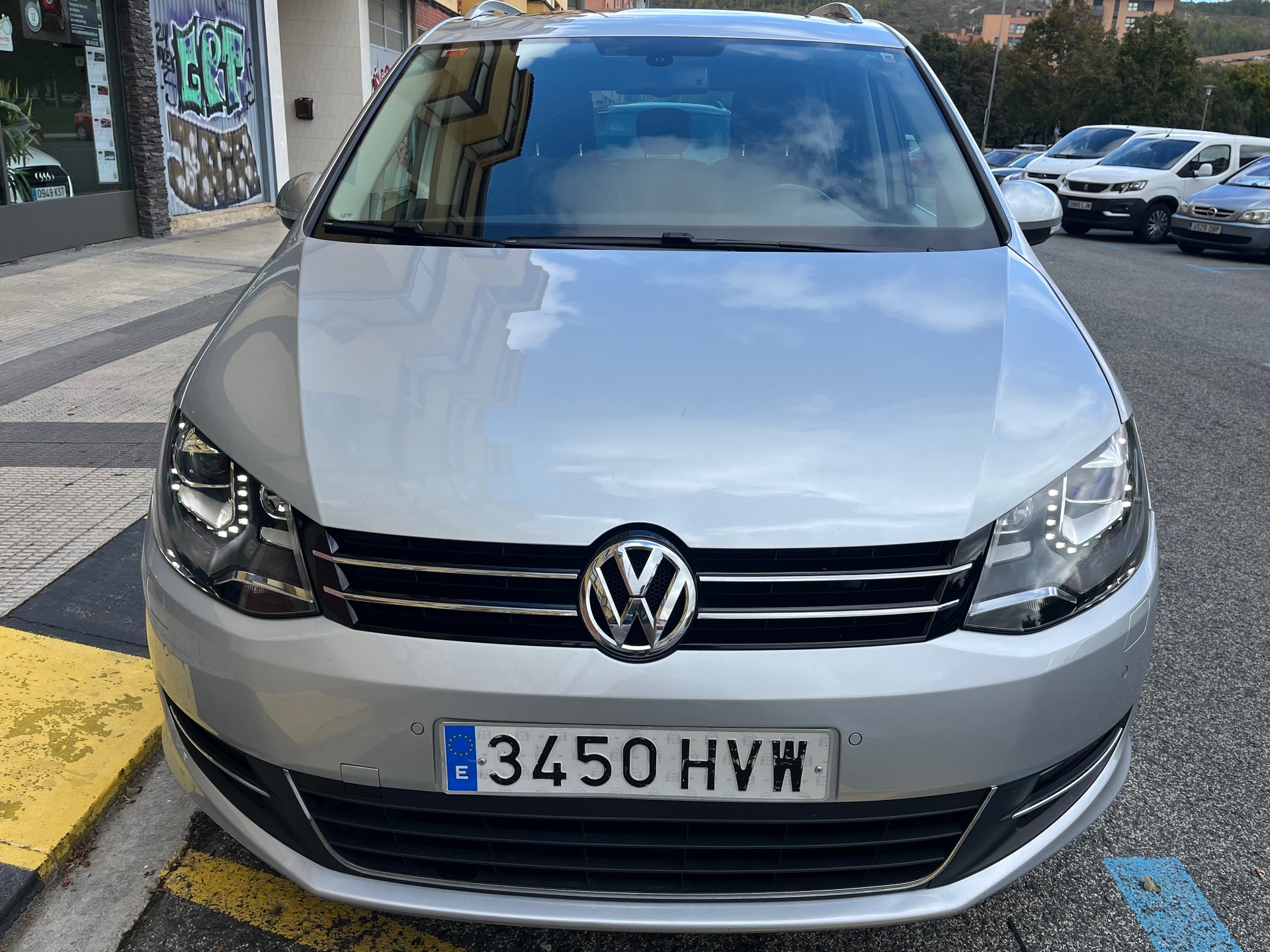 Volkswagen Sharan 2.0 TDI 177 CV DSG High. Bus. BMT