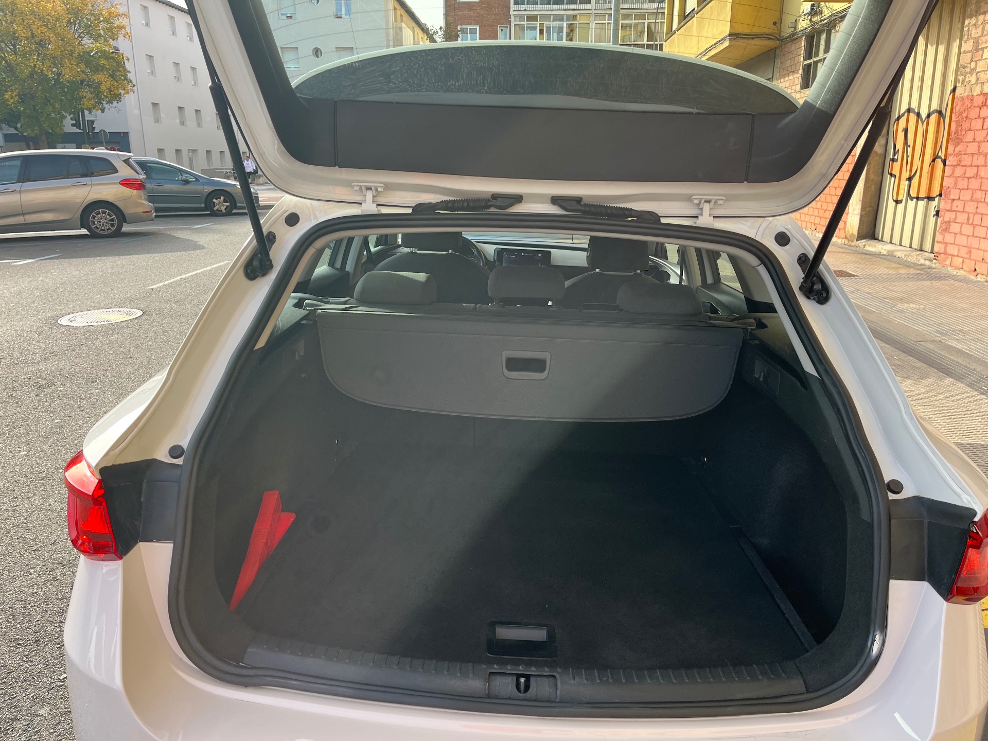 SEAT Leon  SP 2.0 TDI 85kW Reference Go